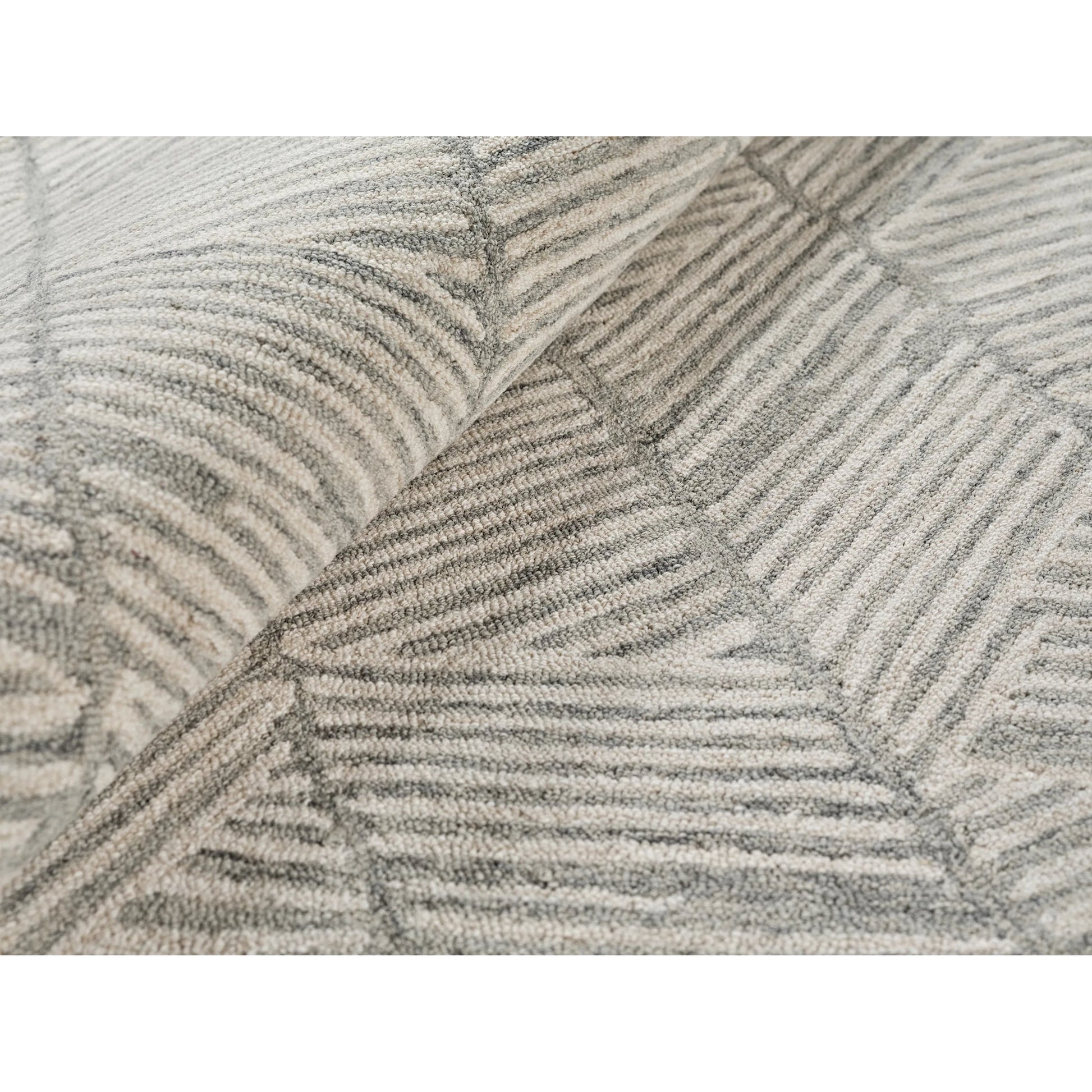 Kascata Rug by Exquisite Rugs. Made from new zealand wool in a unique style.