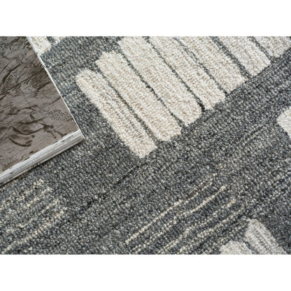 Naturals Pattern Rug by Exquisite Rugs in ivory, silver. Made from new zealand wool in a unique style.