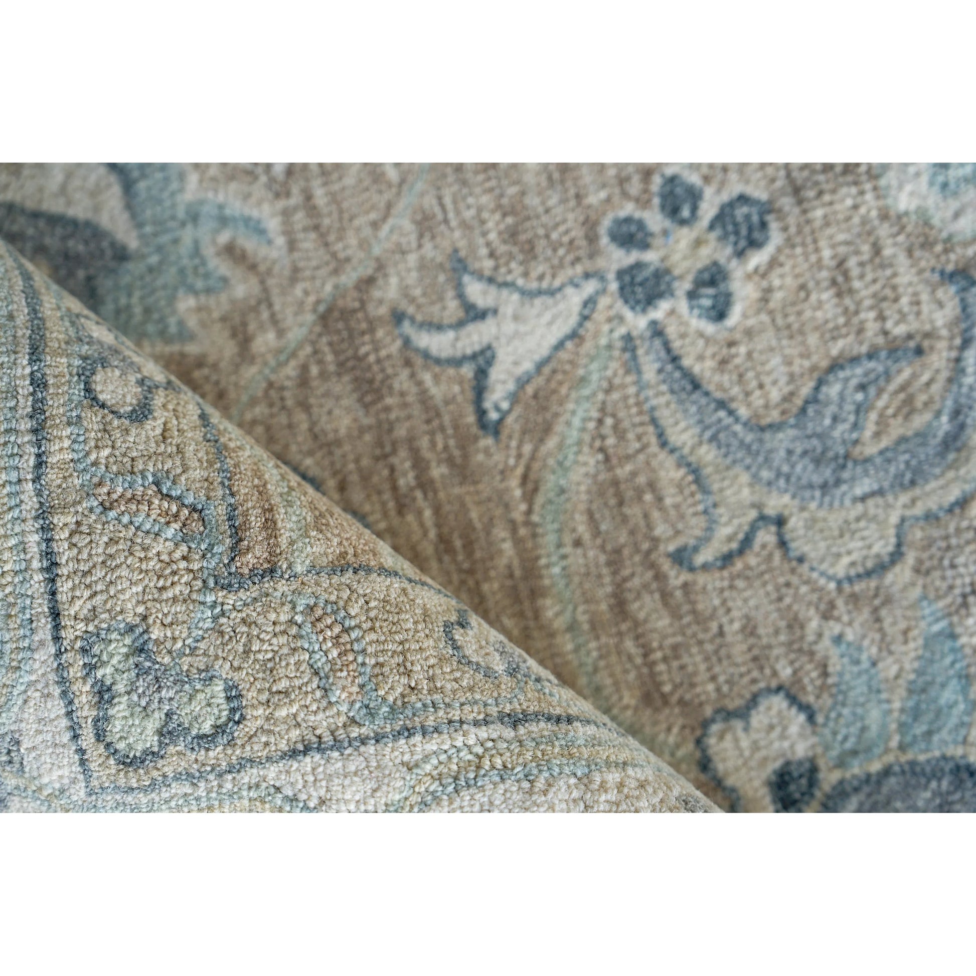 Claremont Oushak 6795 Rug by Exquisite Rugs in light brown, ivory. Made from new zealand wool in a unique style.