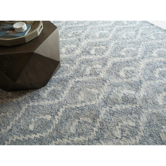 Bargello 6815 Rug by Exquisite Rugs in light blue. Made from new zealand wool in a unique style.