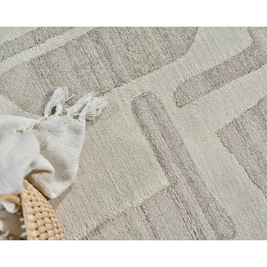 Carmel 6851 Rug by Exquisite Rugs in ivory, beige. Made from new zealand wool in a unique style.