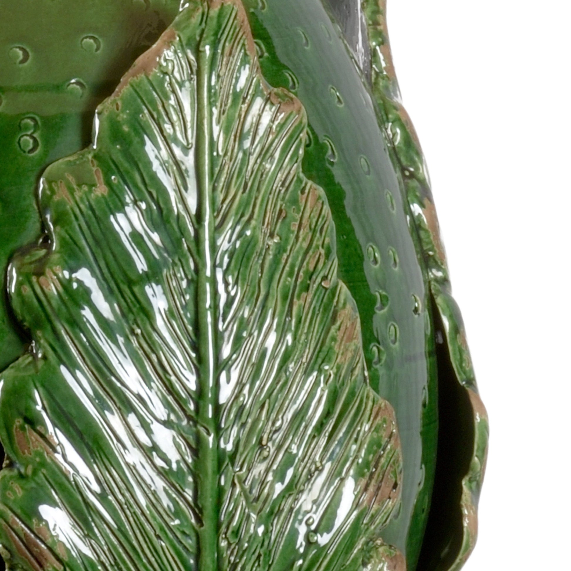 Artichoke Lamp by Chelsea House. Made from ceramic in a cottage & farmhouse style.