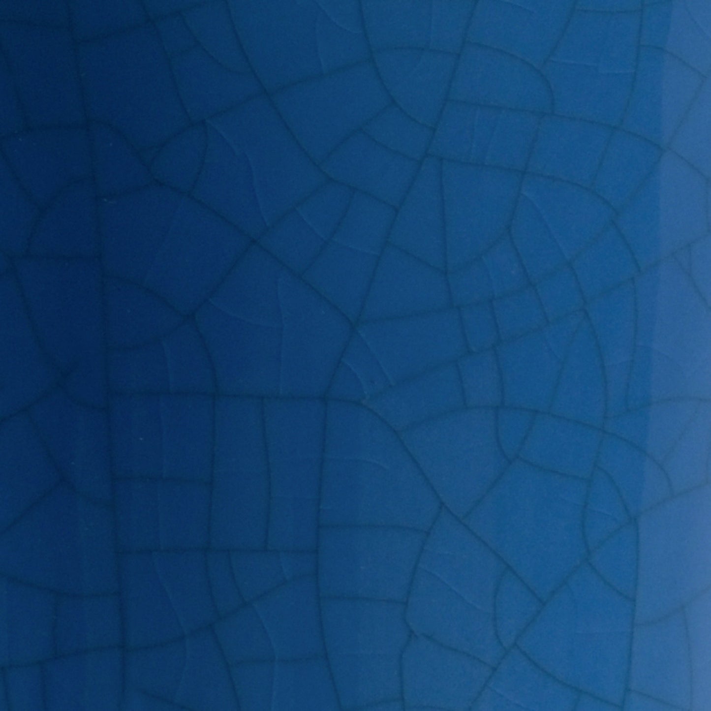 004 SR-382001 | Closeup | Bel Air Lamp by Chelsea House in blue crackle glaze, antique gold leaf. Made from ceramic, metal in a transitional style.