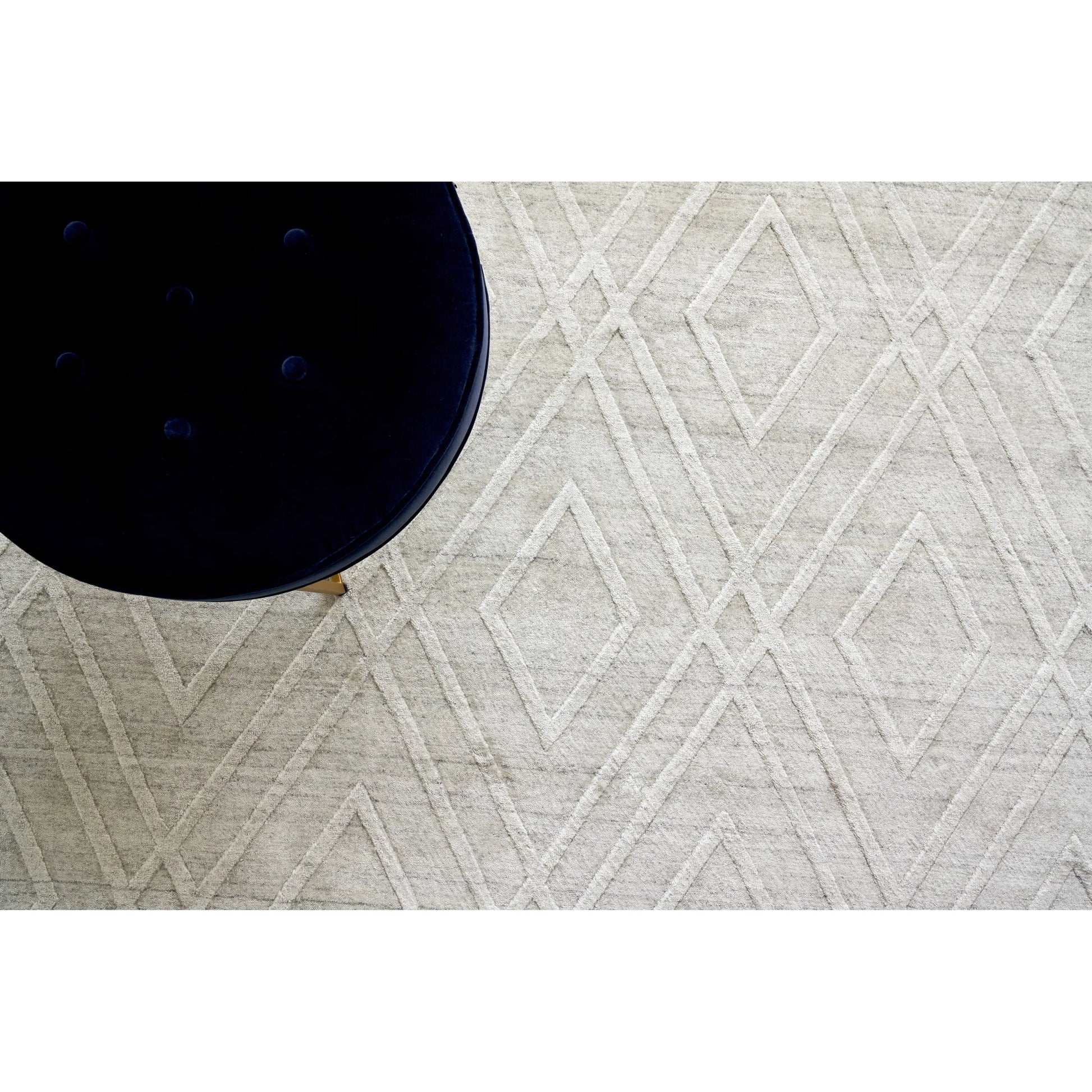 Lotus Rug by Exquisite Rugs in ivory. Made from wool, bamboo silk in a unique style.
