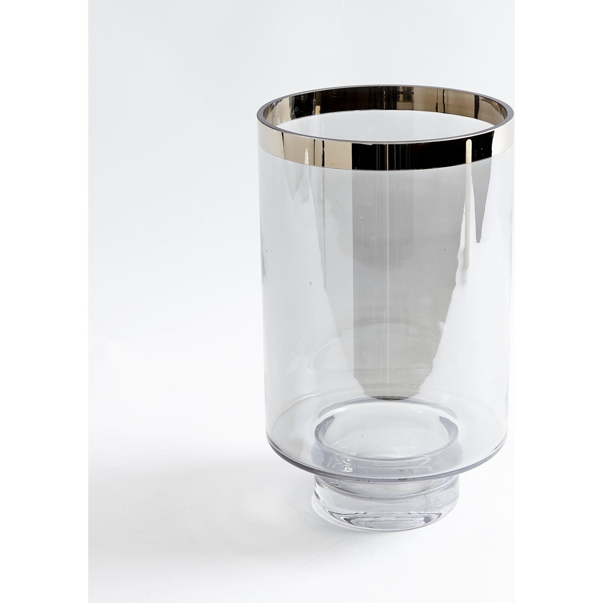 Twi Hurricane by Global Views. Made from glass in a transitional style.