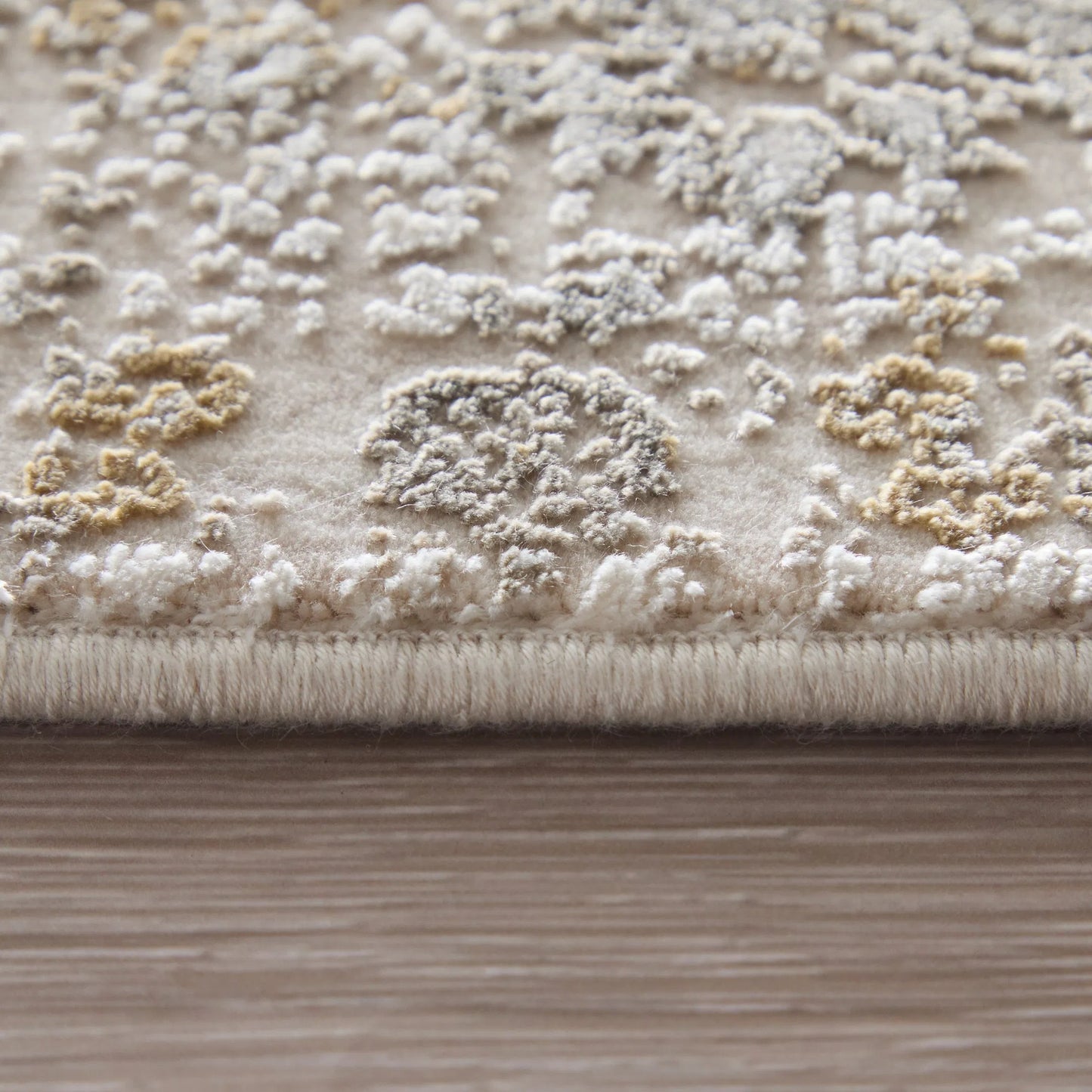 007 SI-2461391,SI-2461392,SI-2461393,SI-2461394,SI-2461395,SI-2461396,SI-2461397,SI-2461398,SI-2461399,SI-2518339 | Closeup | Cadiz Traditional 86639T0F Rug by Feizy in ivory, gray, gold. Made from viscose, acrylic in a unique style.