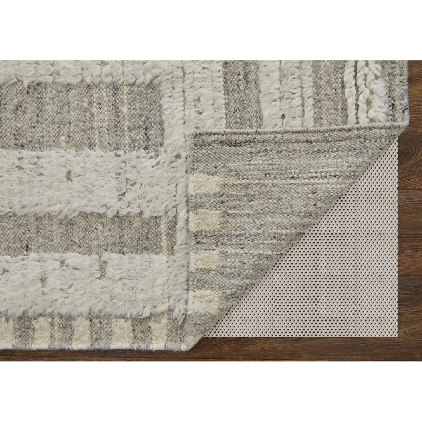 016 SI-2005513,SI-2005514,SI-2005517 | Closeup | Ashby Transitional Geometric Rug - 8909F by Feizy in gray, ivory. Made from wool in a unique style.