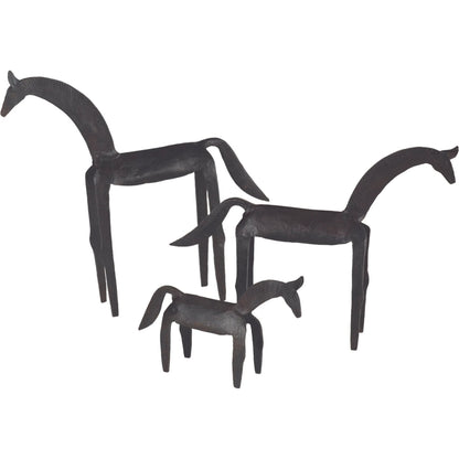 Primitive Horse by Global Views. Made from iron in a eclectic & global style.