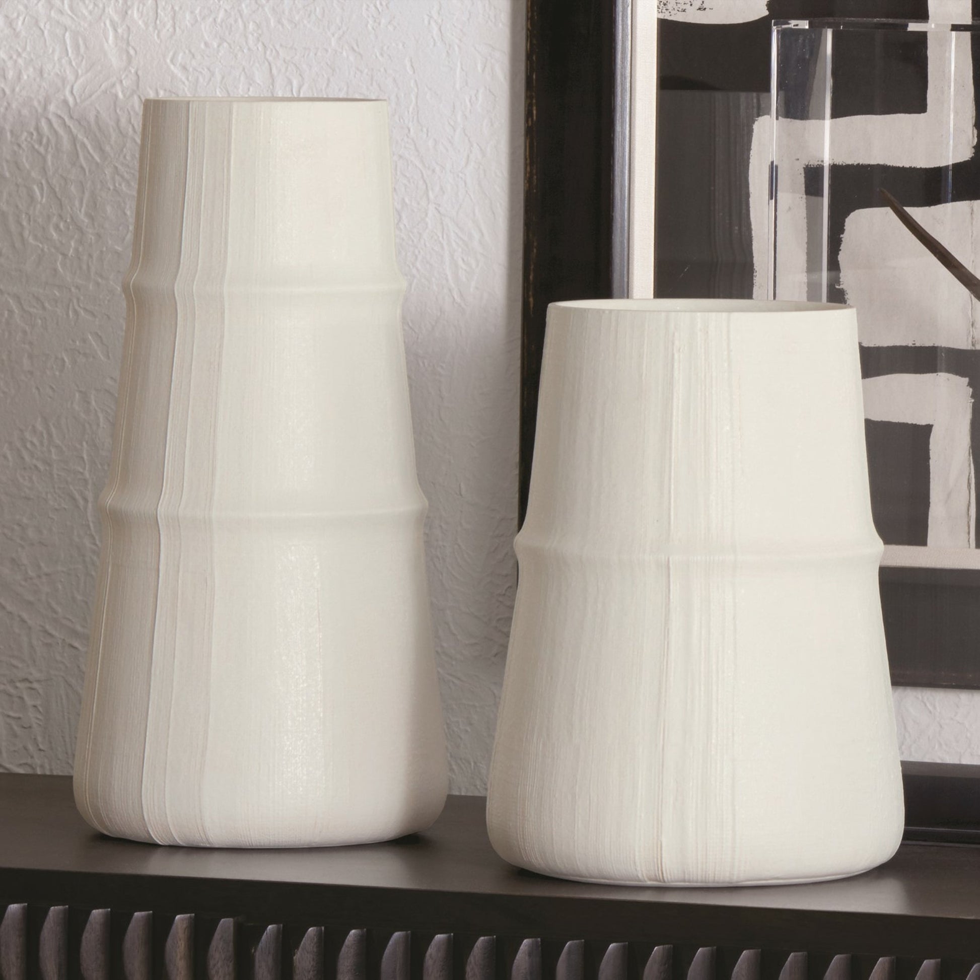 Linen Vase by Global Views. Made from porcelain in a modern style.