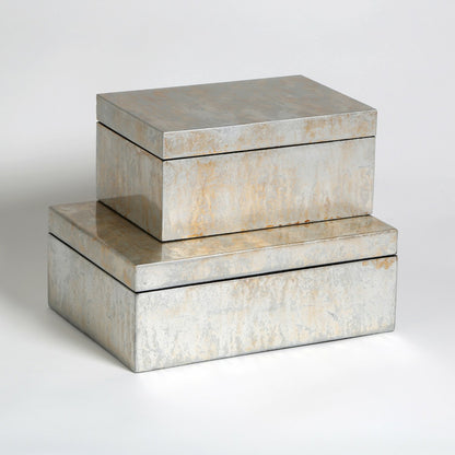 Leaf Box by Global Views in champagne, vietnamese lacquer. Made from mdf in a transitional style.