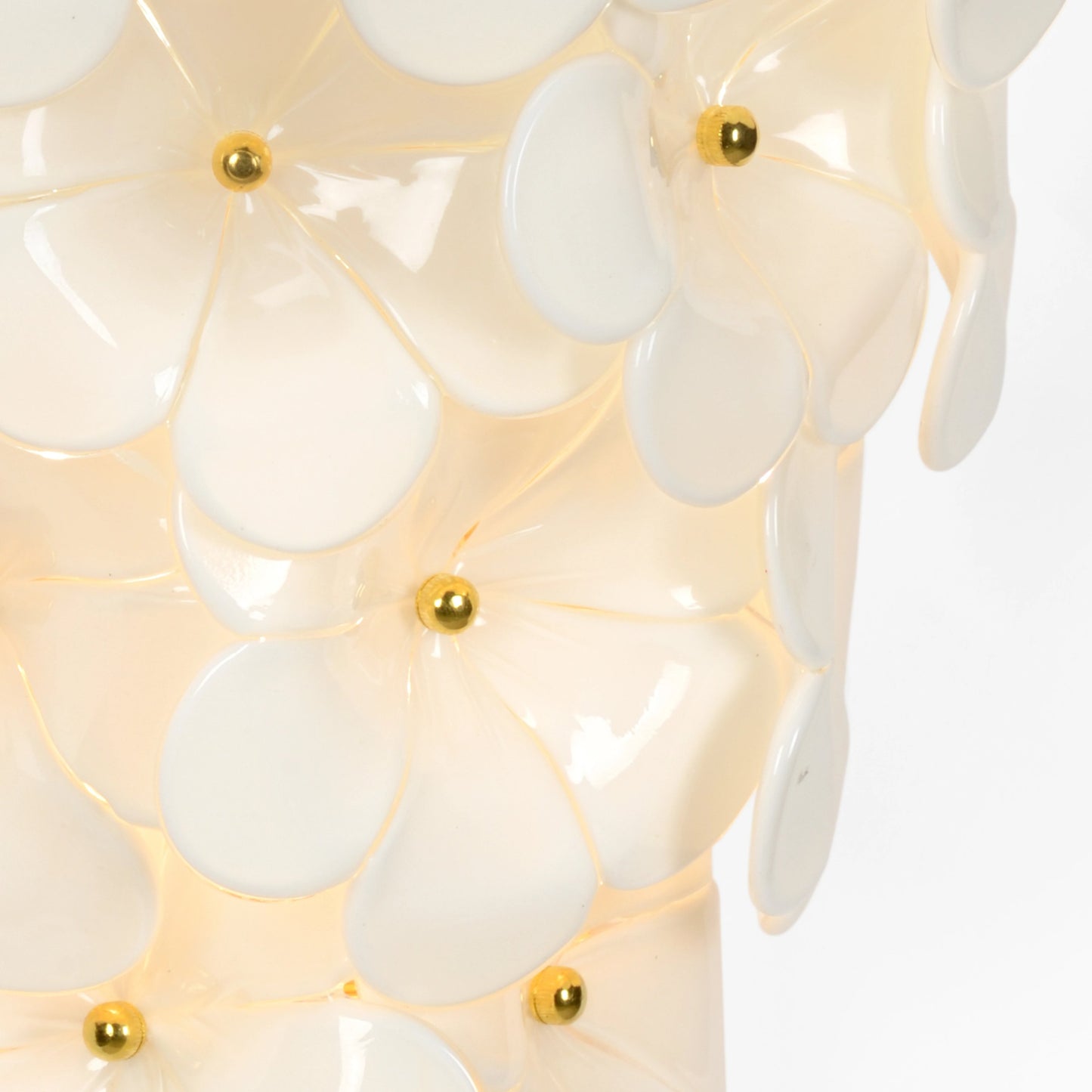 002 SR-782490 | Closeup | Glass Flower Wall Sconce by Chelsea House in polished brass, white. Made from metal, glass in a cottage & farmhouse style.