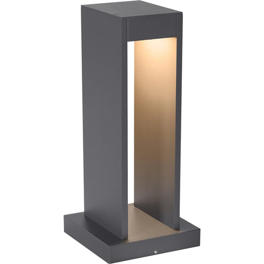 Syntra 18" Outdoor Path LED by Visual Comfort & Co.. Made from aluminum in a unique style.