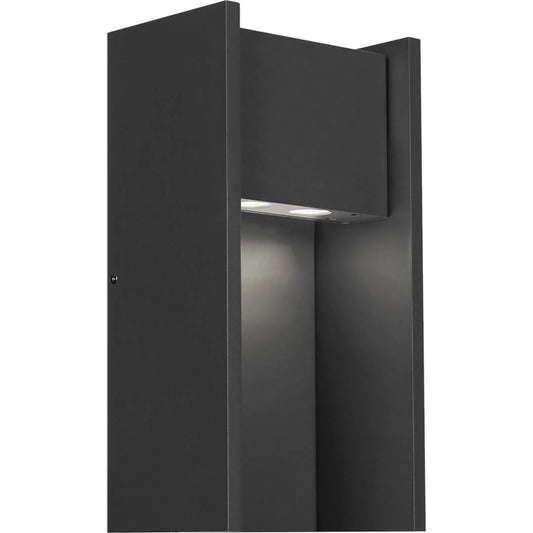Zur 18" Outdoor Wall Sconce by Visual Comfort & Co. in black. Made from aluminum in a unique style.