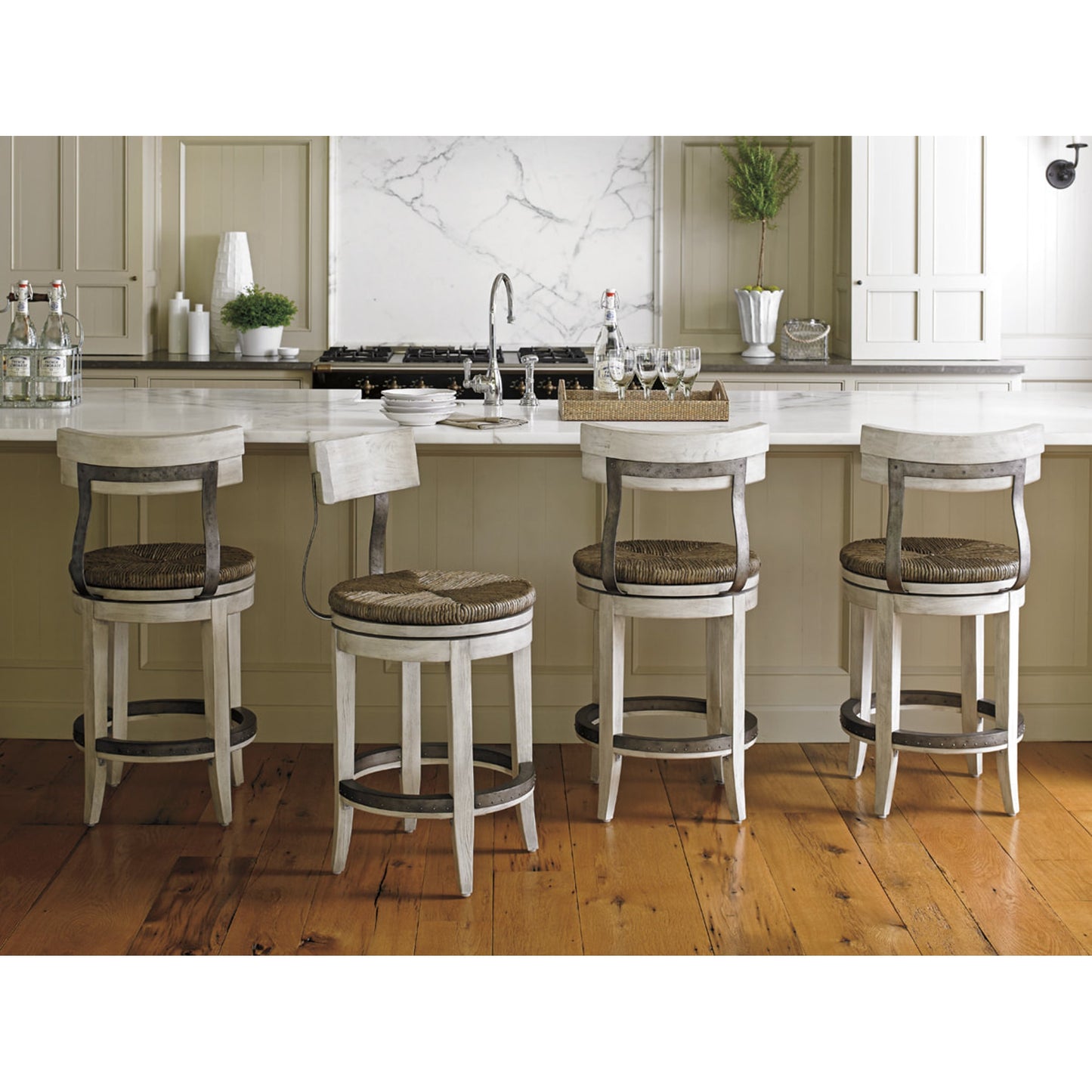 003 SR-835533 | Lifestyle | Merrick Swivel Counter Stool by Lexington. Made from unique in a cottage & farmhouse style.
