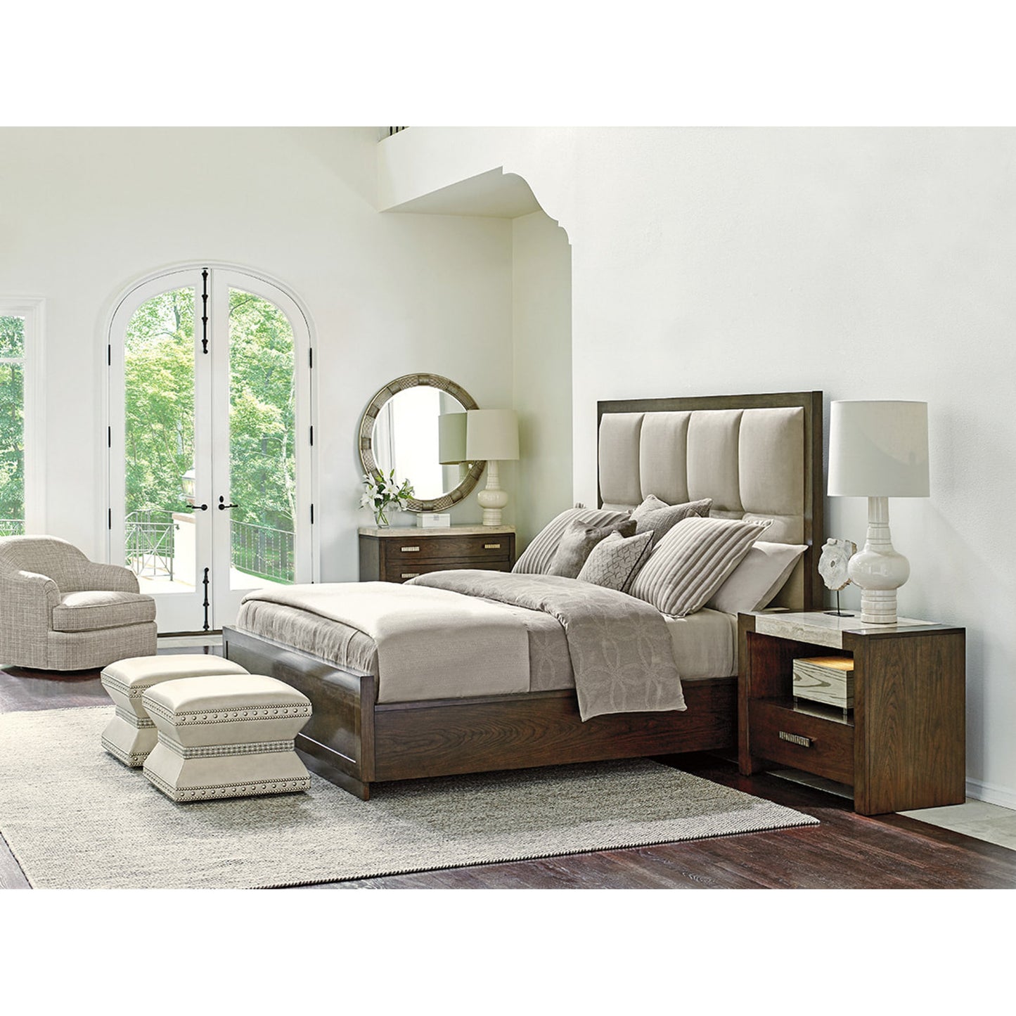 005 SR-835225 | Lifestyle | Casa Del Mar Upholstered Bed by Lexington. Made from unique in a transitional style.