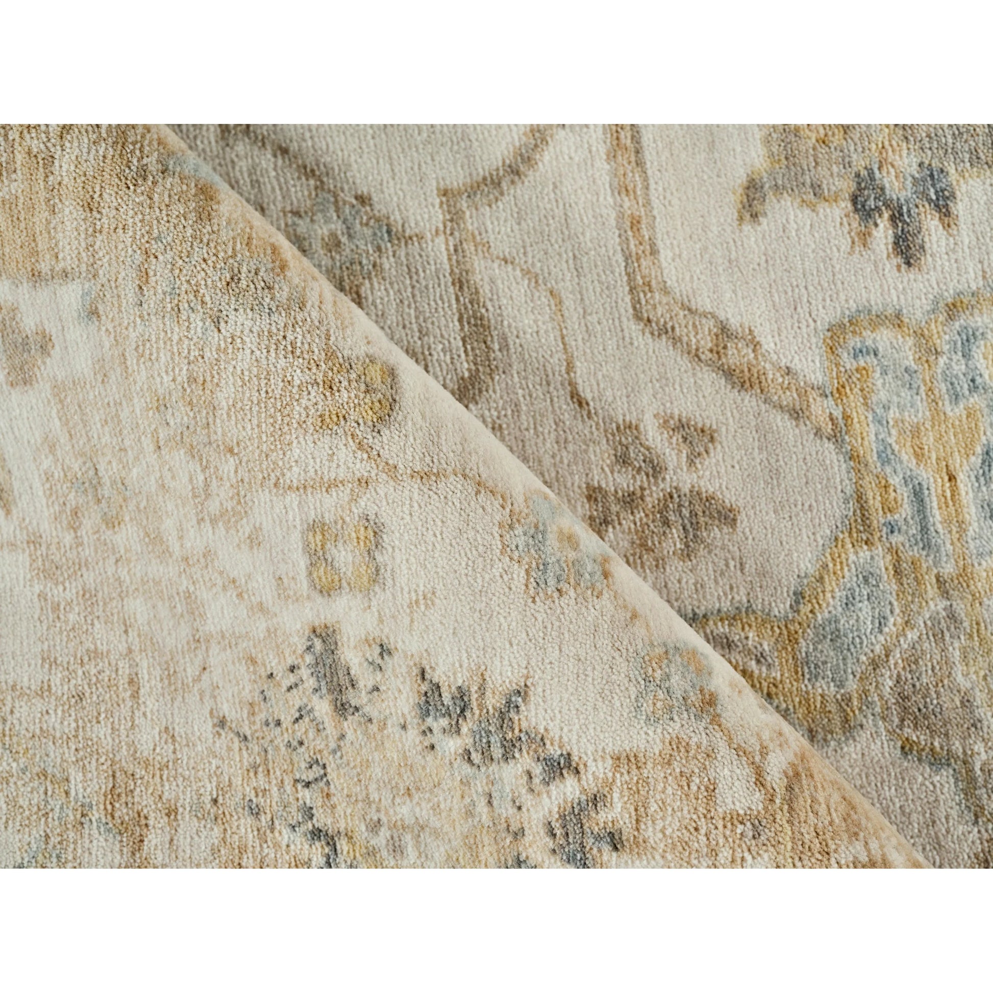 Artisan Pattern Rug by Exquisite Rugs. Made from wool, nylon in a unique style.