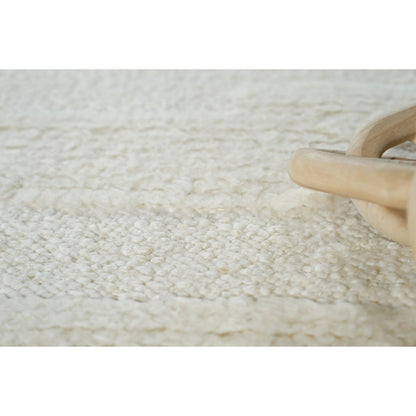 Cozi 7240 Rug by Exquisite Rugs in ivory, beige. Made from new zealand wool in a unique style.
