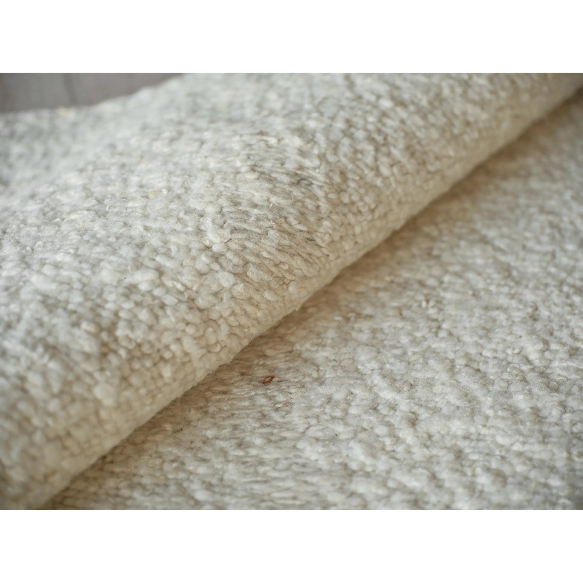 Kokomo Rug IV by Exquisite Rugs in ivory, taupe. Made from new zealand wool in a unique style.