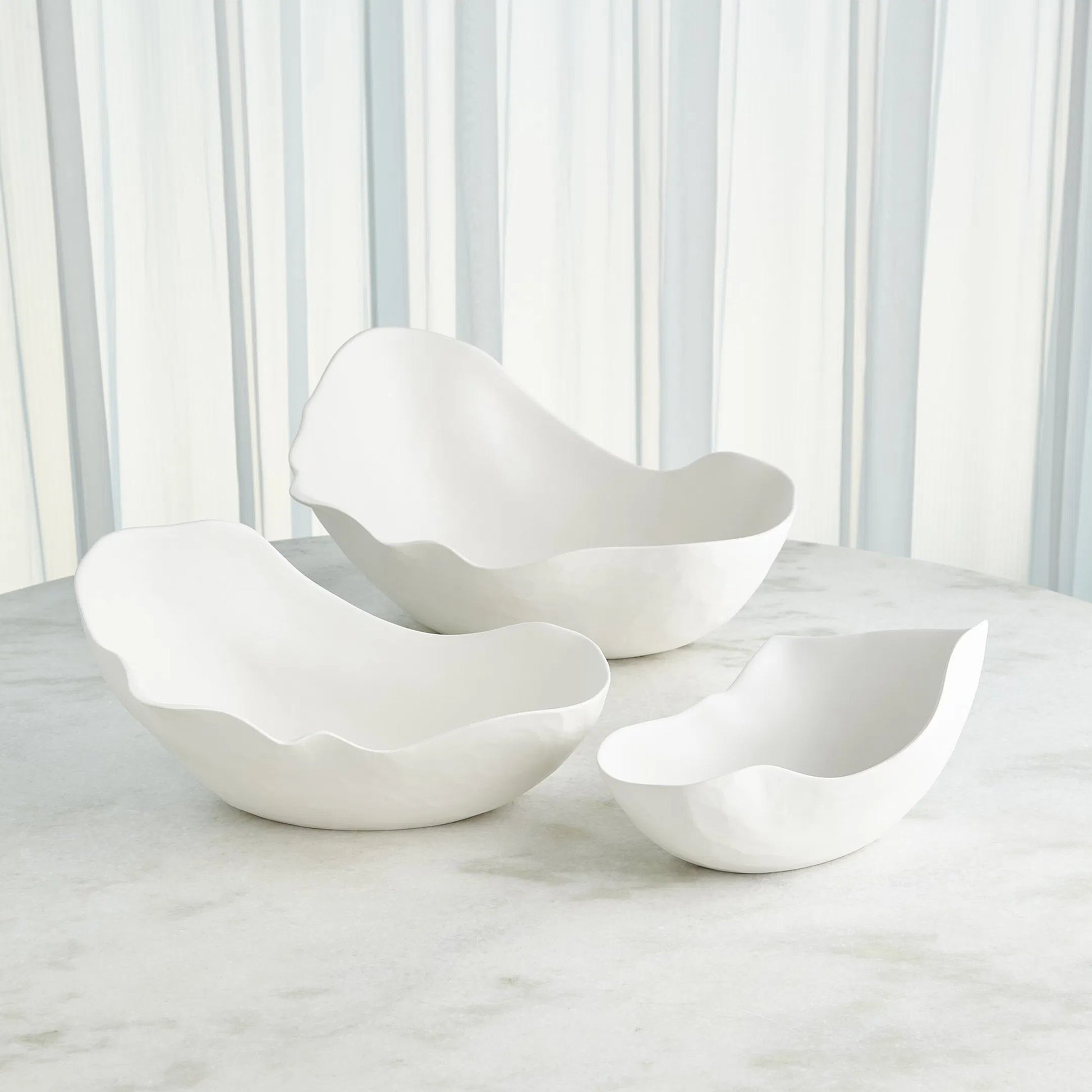 Horn Bowl, Matte White by Global Views in matte white. Made from ceramic in a modern style.