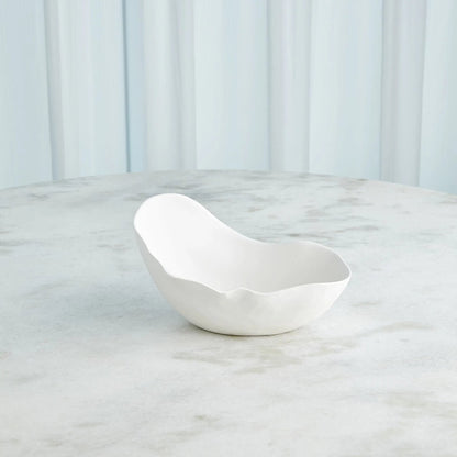 Horn Bowl, Matte White by Global Views in matte white. Made from ceramic in a modern style.