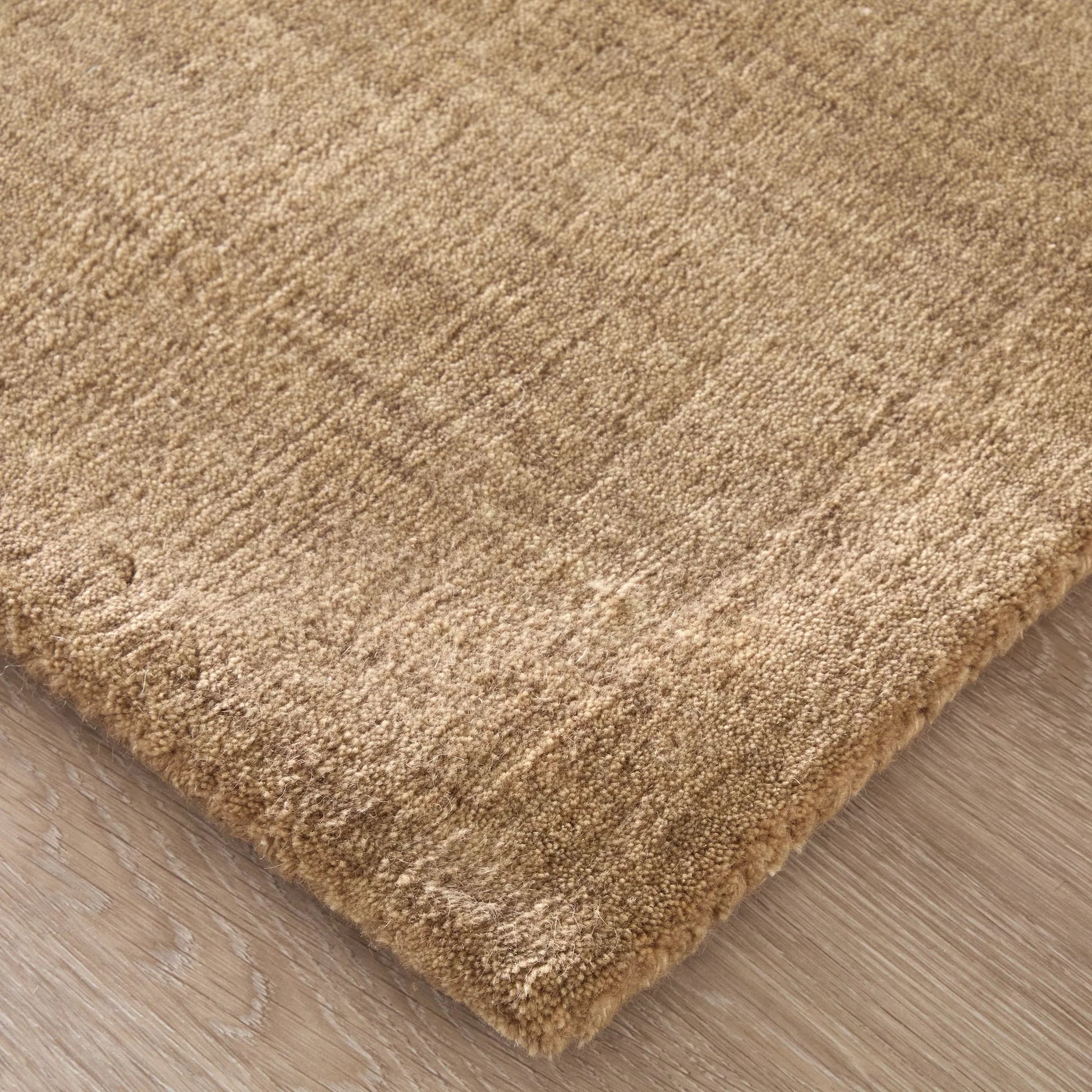 Luna Solid Rug - 5798049F by Feizy. Made from wool in a unique style.