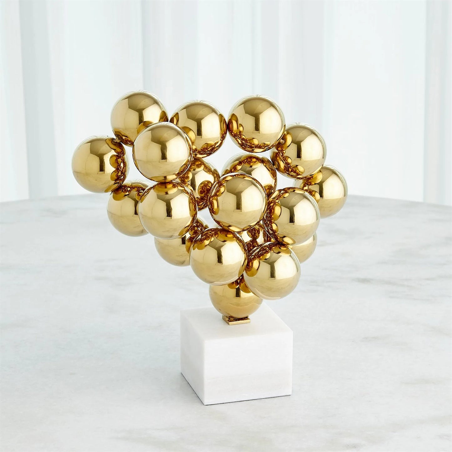 003 SI-2324418 | Lifestyle | Spheres Sculpture by Global Views. Made from unique in a modern style.