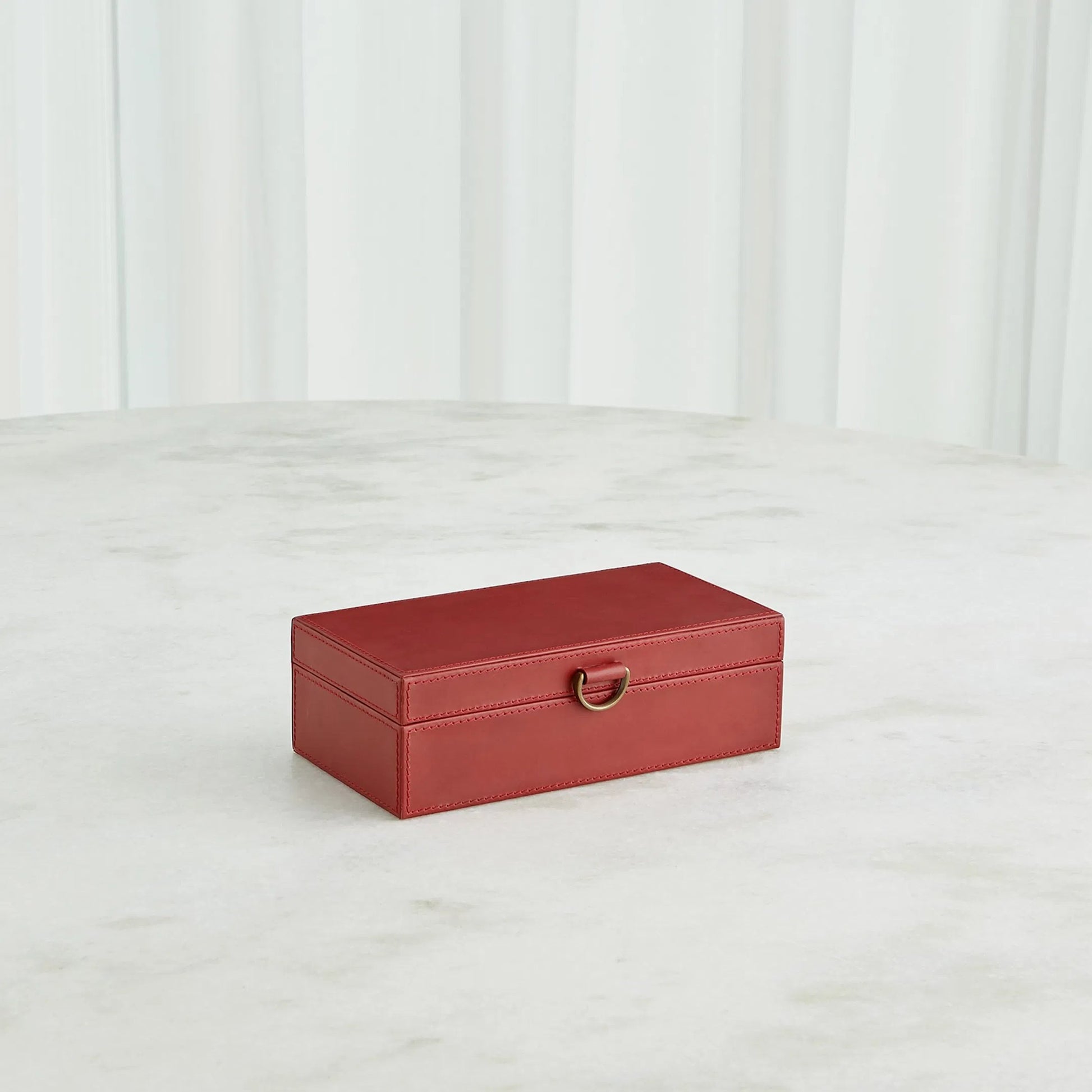 Marbled Leather D Ring Box by Global Views. Made from unique in a transitional style.