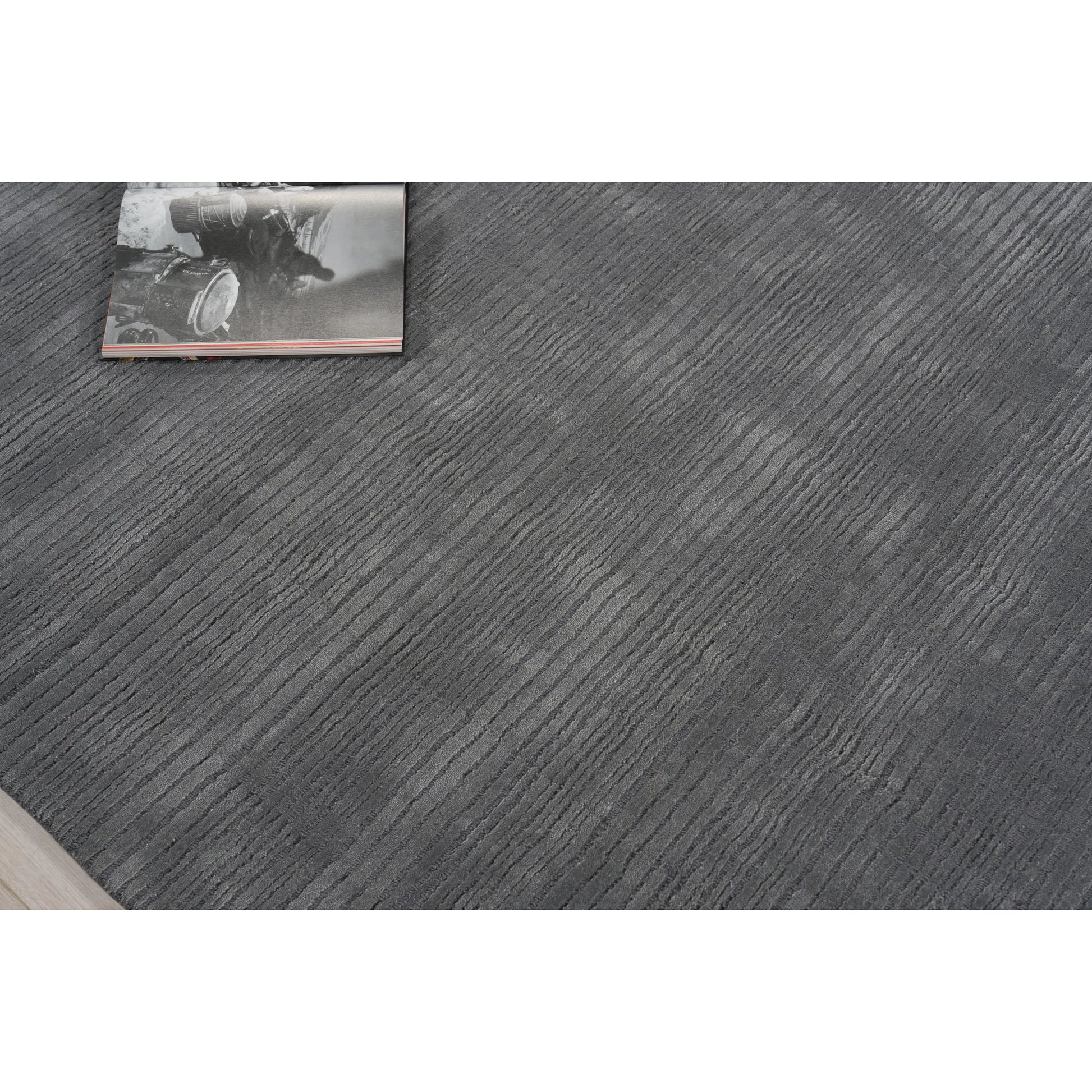 Cavallo Modern 7311 Rug by Exquisite Rugs in dark gray. Made from nylon, wool in a u