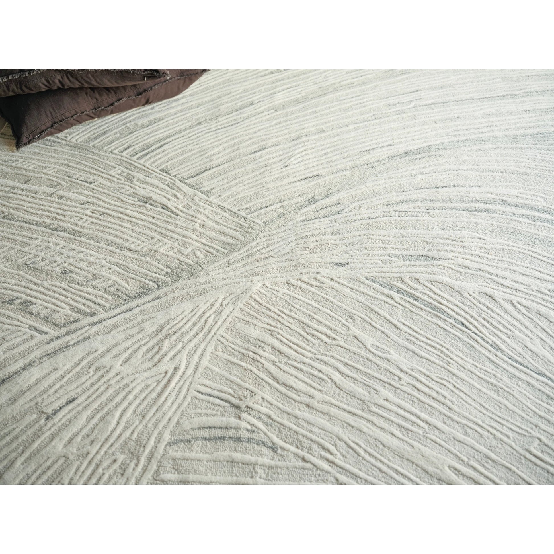 Entro Rug by Exquisite Rugs. Made from new zealand wool in a unique style.