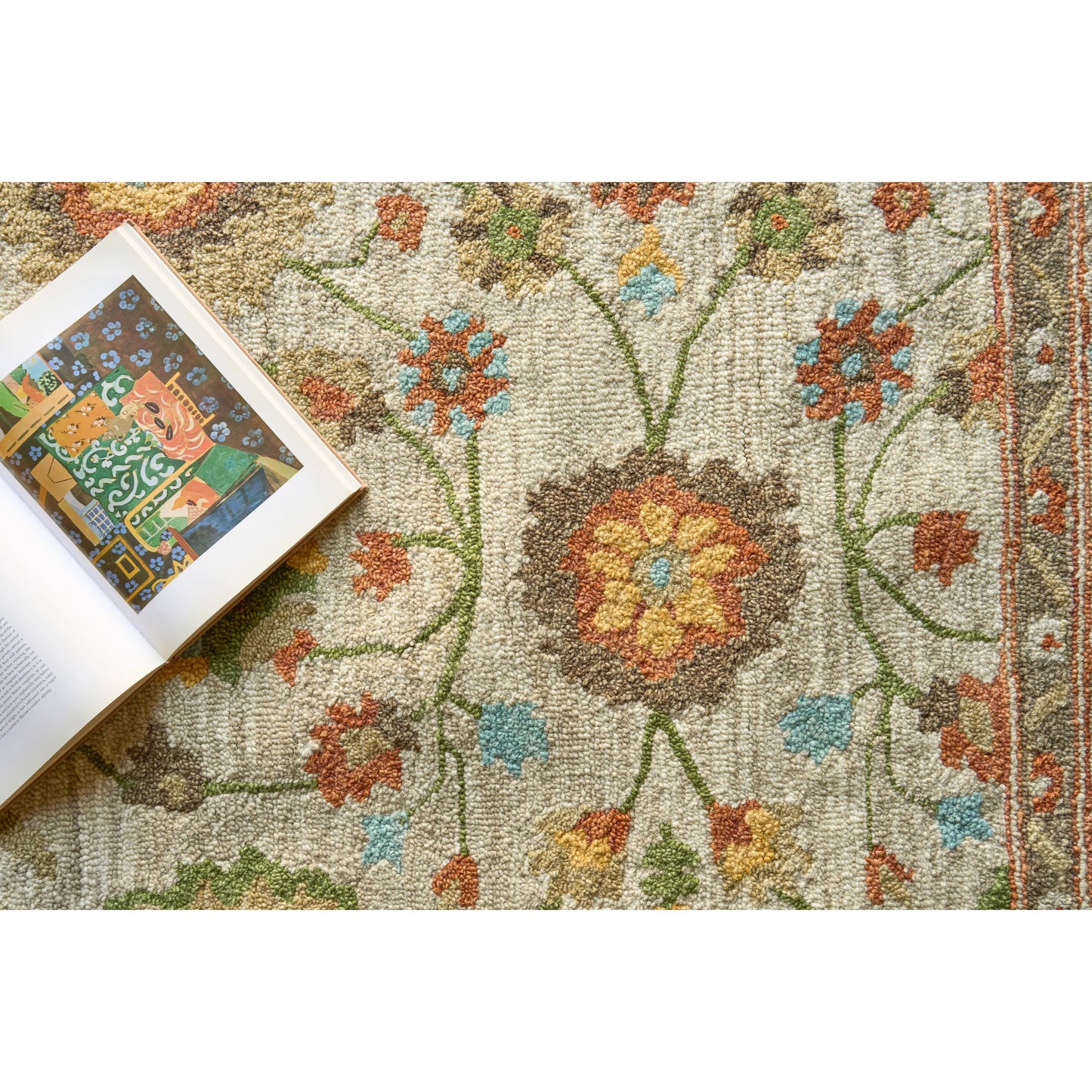 007 SI-2543426,SI-2543432,SI-2543433 | Lifestyle | Newport 7327 Rug by Exquisite Rugs in beige. Made from new zealand wool in a unique style.