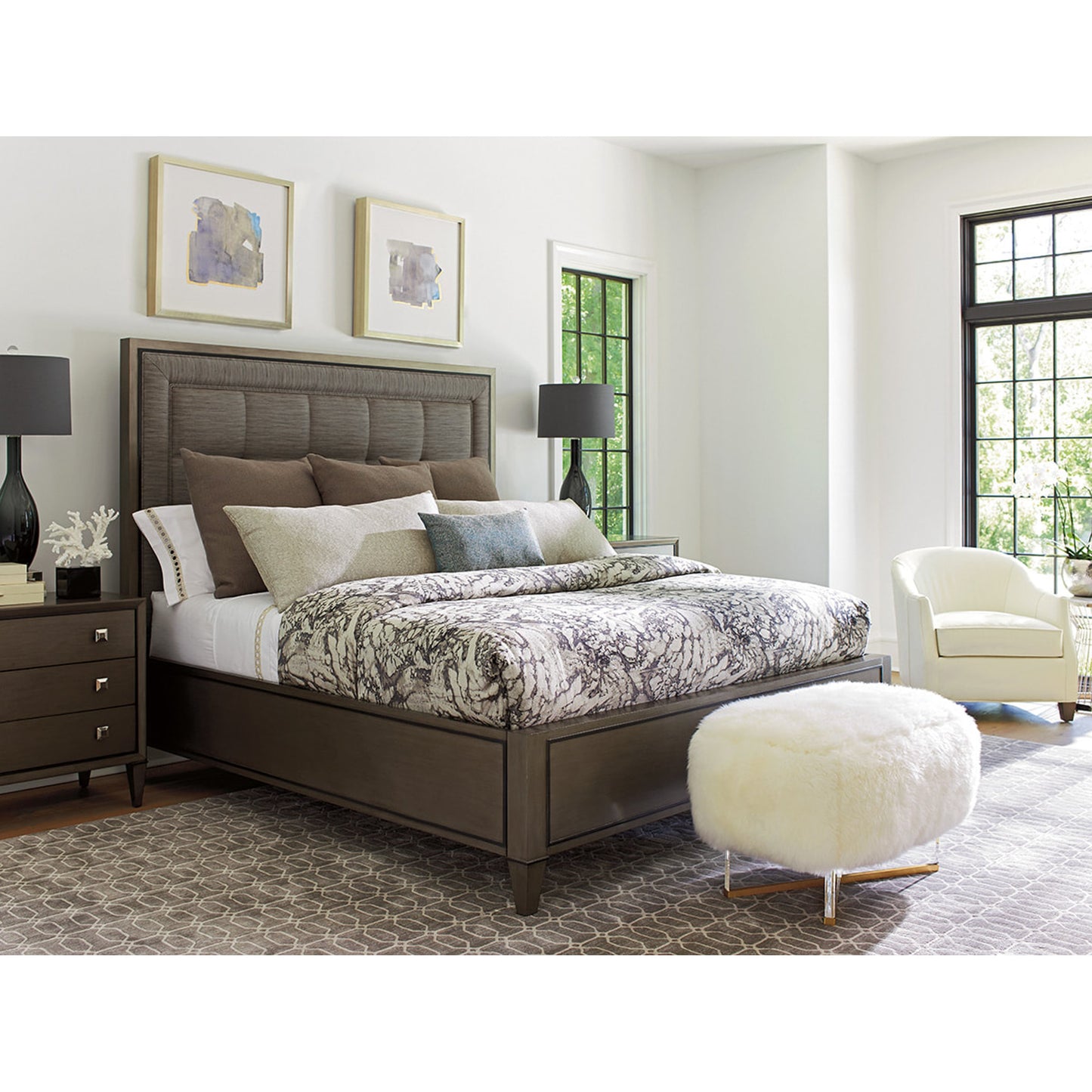 005 SR-835700 | Lifestyle | St. Tropez Upholstered Panel Bed by Lexington in silver-gray. Made from unique in a traditional style.