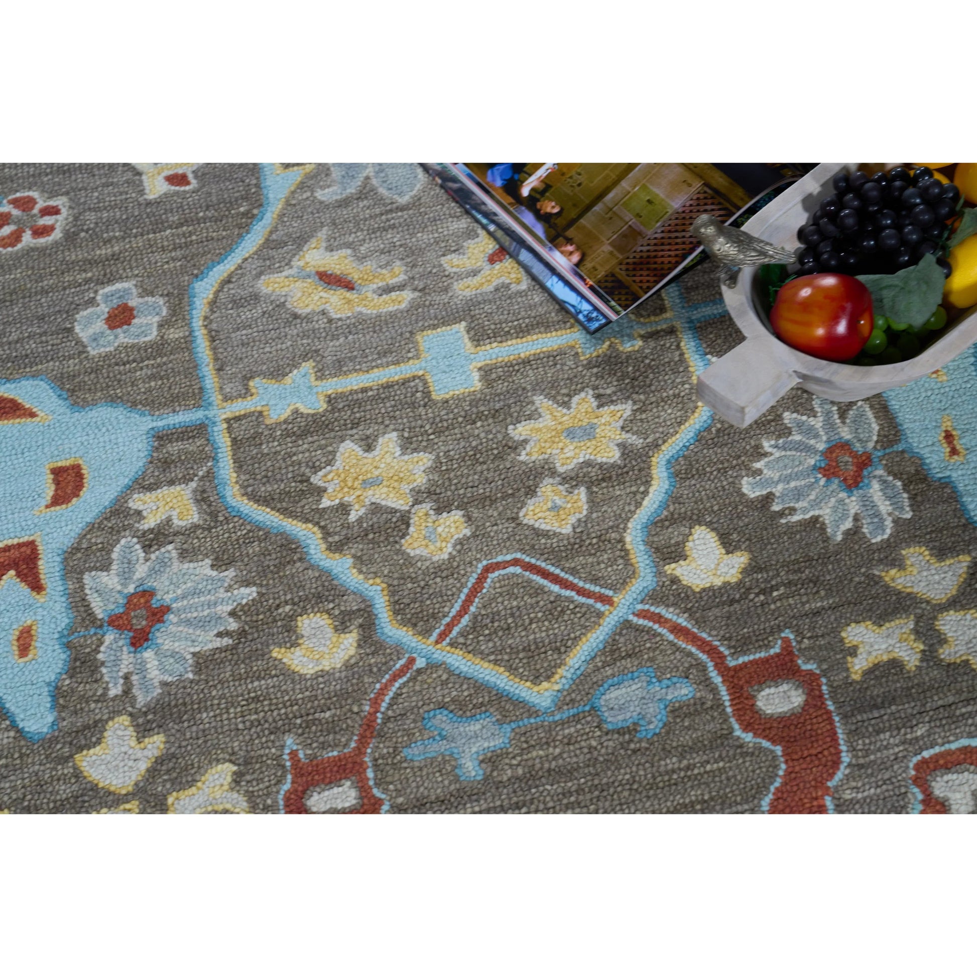 Hamilton 7334 Rug by Exquisite Rugs in taupe, multi. Made from new zealand wool in a unique style.