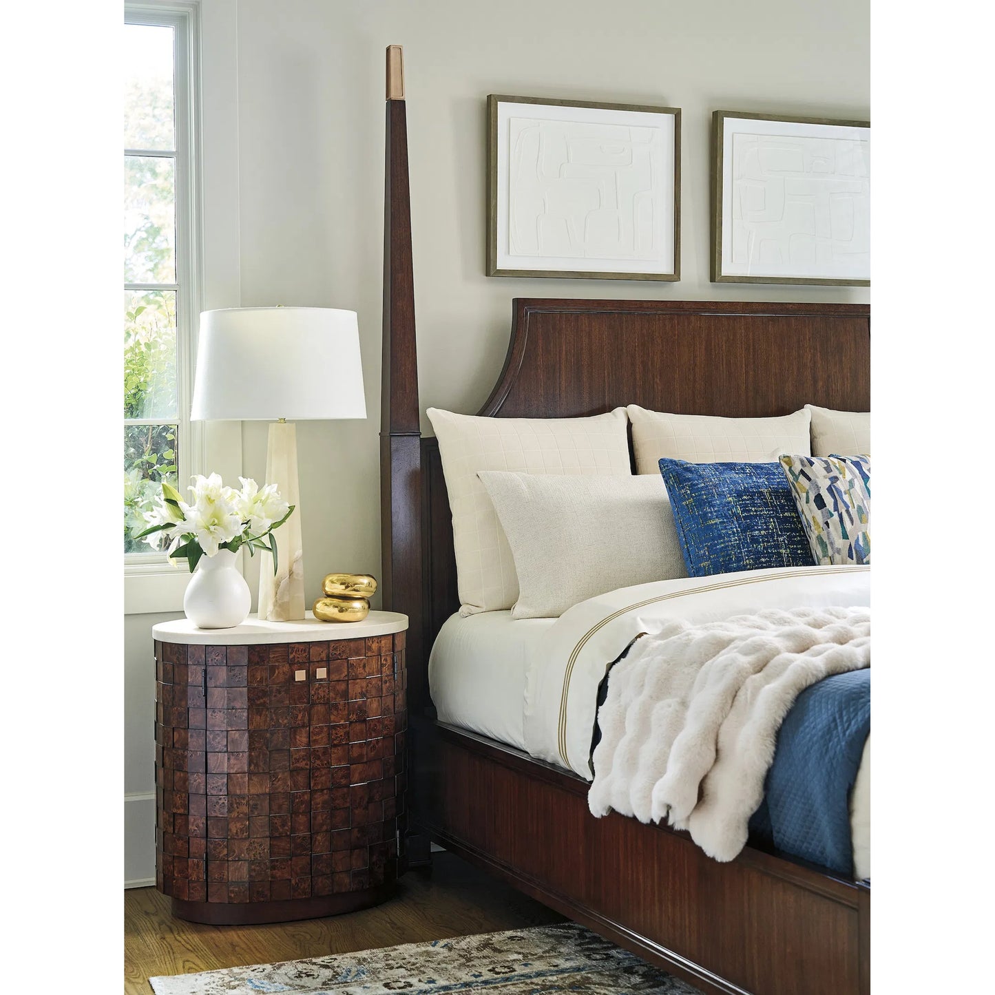 006 SI-2371318 | Lifestyle | Morella Oval Nightstand by Lexington. Made from walnut, marble in a traditional style.