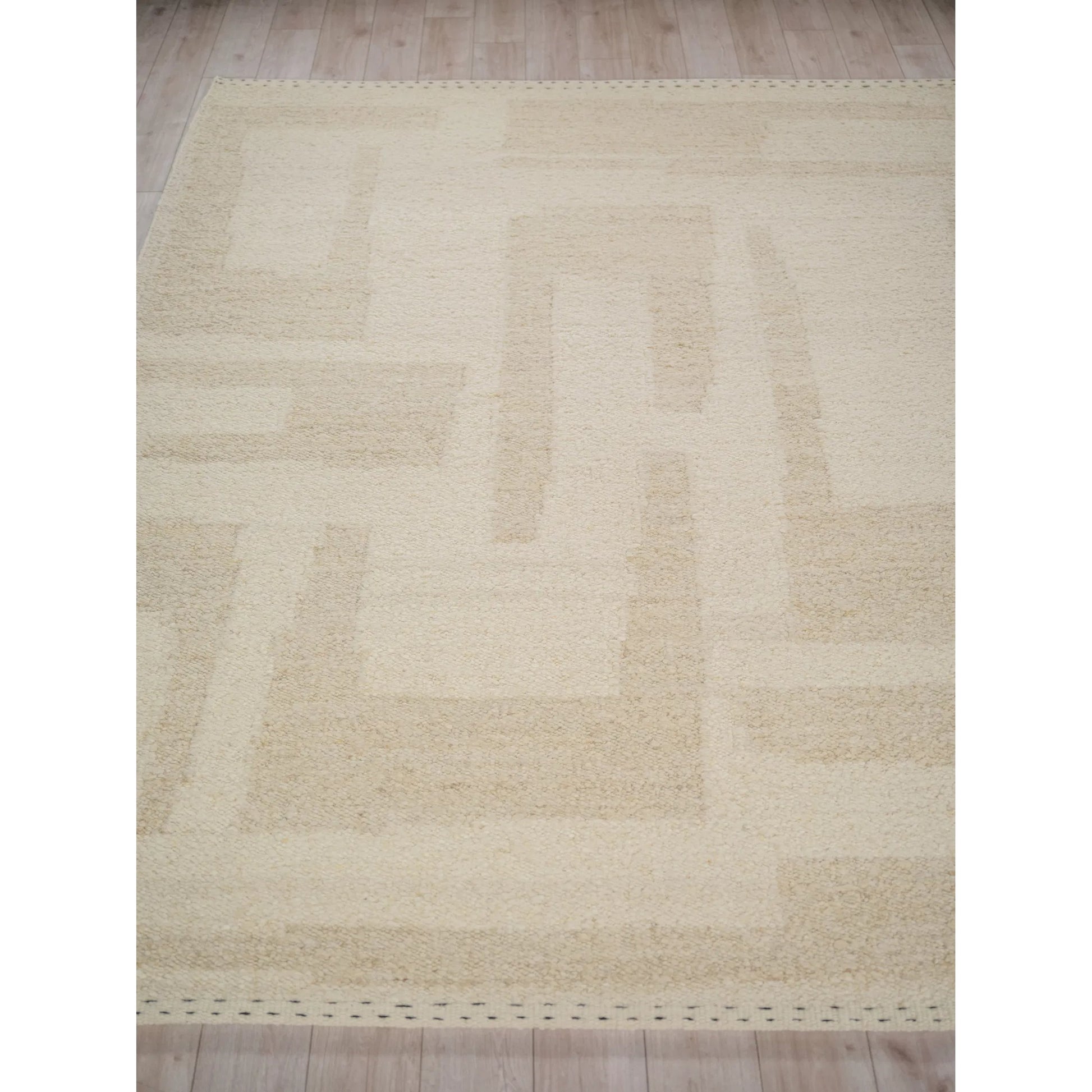 Sunstone 7487 Rug by Exquisite Rugs in ivory, cream. Made from wool in a unique style.