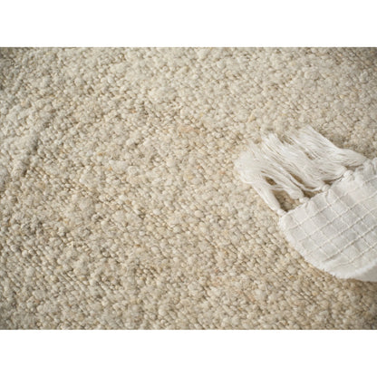 Sunstone 7487 Rug by Exquisite Rugs in ivory, cream. Made from wool in a unique style.