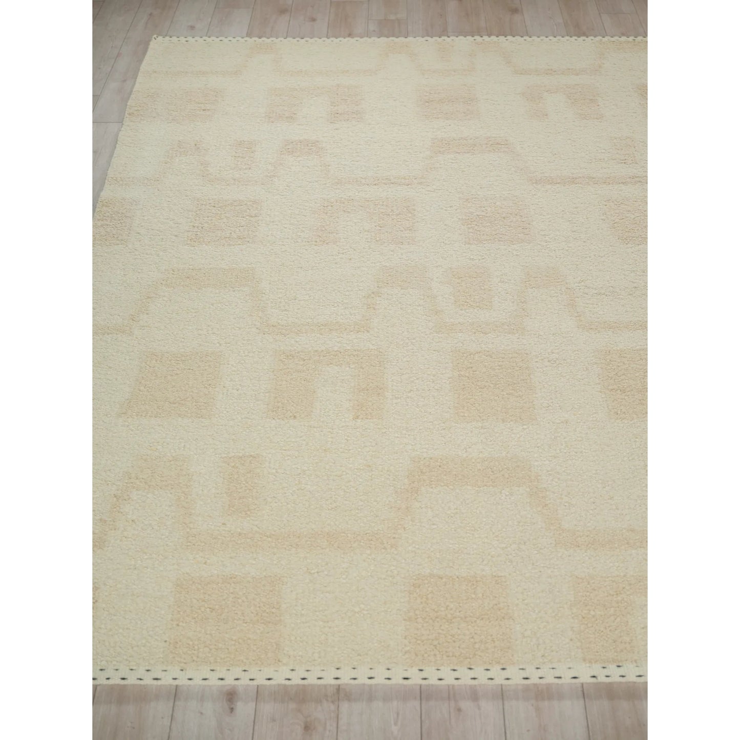 003 SI-2543747,SI-2543748,SI-2543749,SI-2543750,SI-2543751,SI-2543752,SI-2543753 | Additional Silo | Sunstone 7491 Rug by Exquisite Rugs in ivory, beige. Made from wool in a unique style.