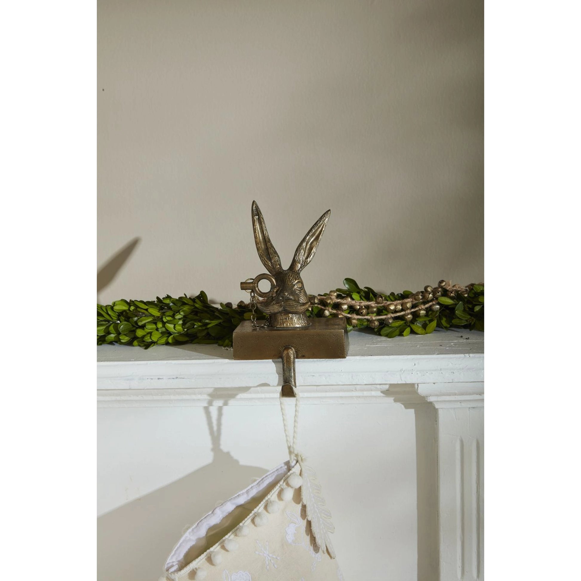E+E Stocking Holder Eric by Accent Decor in antique-gold. Made from metal in a modern style.