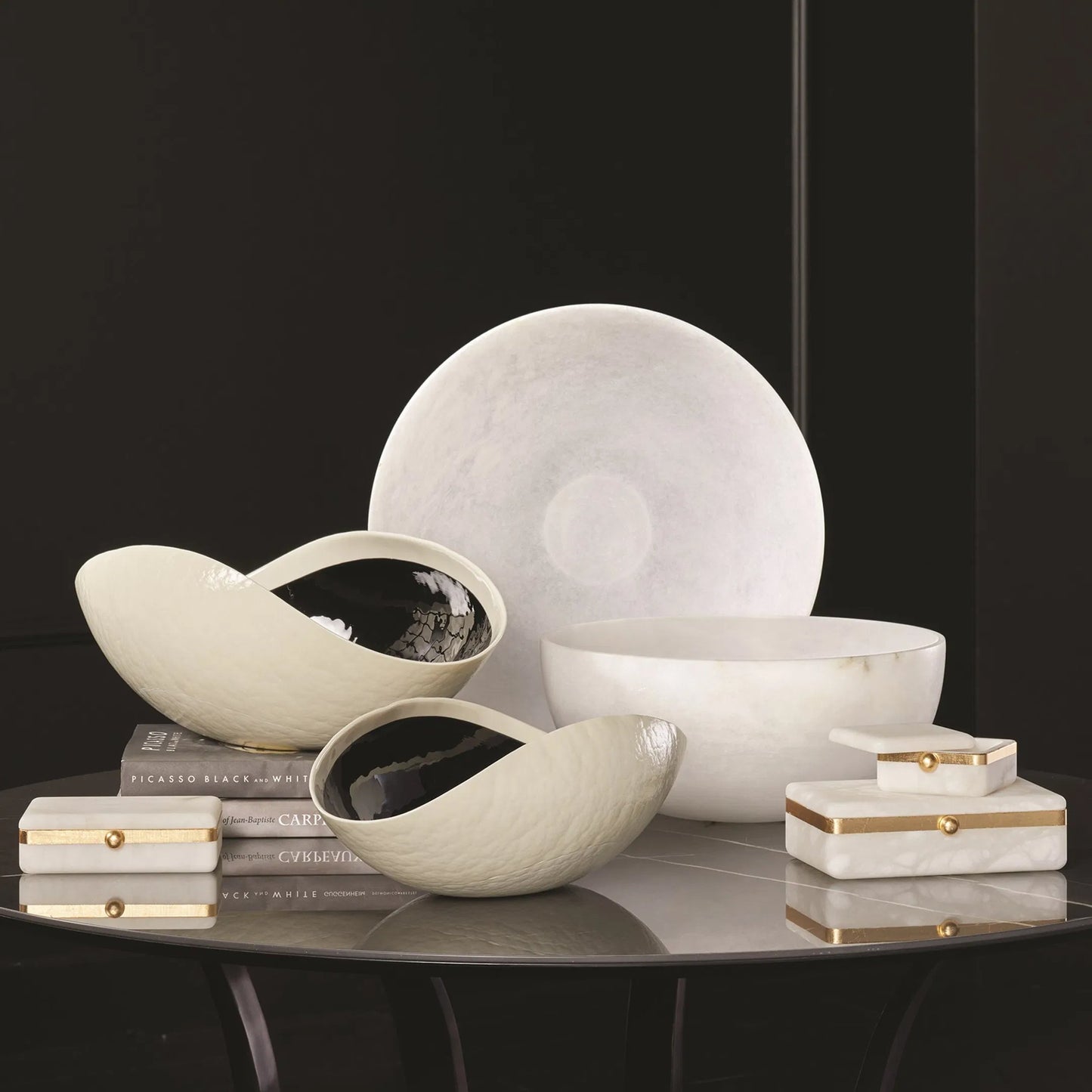 009 SI-2445545,SI-2445546,SI-2445547 | Lifestyle | Gold Band Swivel Alabaster Box by Global Views in natural. Made from alabaster, metal in a modern style.