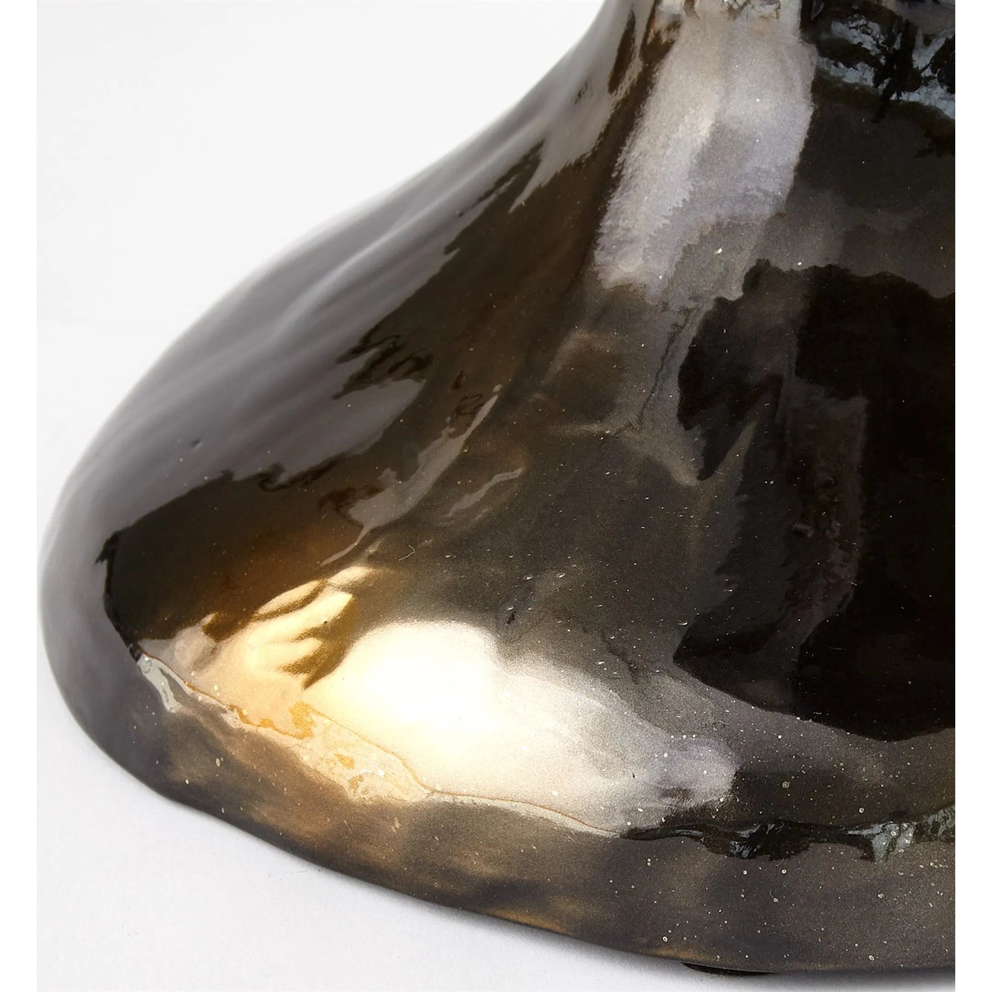 Primitive Accent Table by Global Views. Made from ceramic in a eclectic & global style.