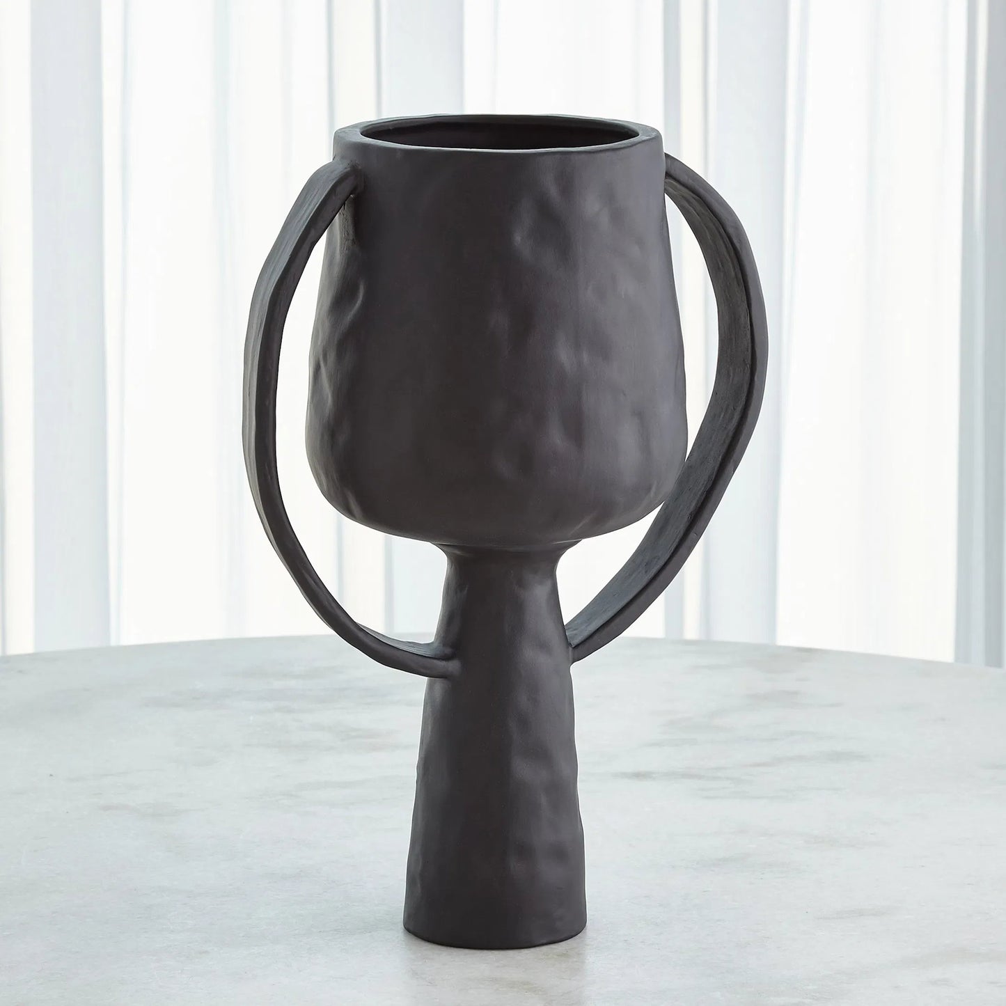 026 SI-2446165 | Lifestyle | Aquitaine Vase by Global Views. Made from ceramic in a modern style.