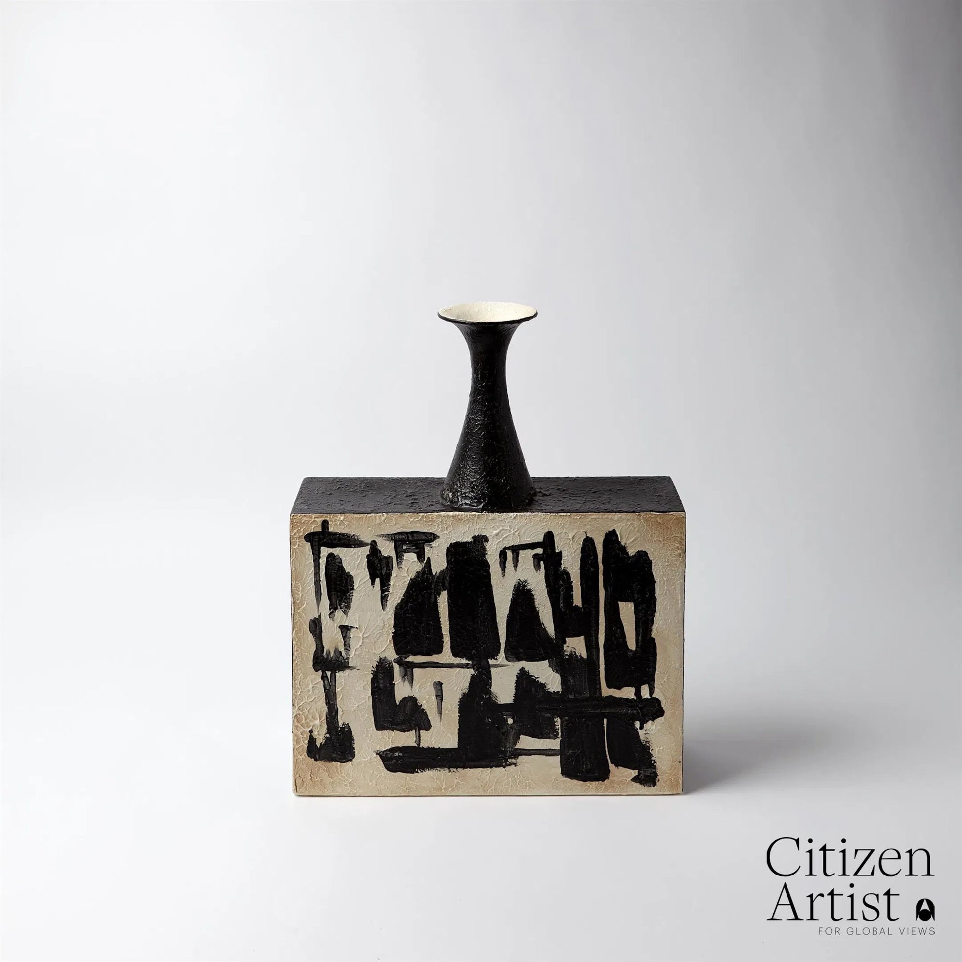 Thetis Vase by Global Views. Made from ceramic in a eclectic & global style.