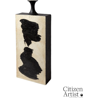 Thetis Vase by Global Views. Made from ceramic in a eclectic & global style.