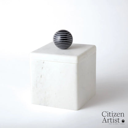 La Boite Box by Global Views. Made from white banswara, black bheslana in a eclectic & global style.