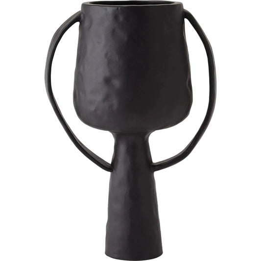 Aquitaine Vase by Global Views. Made from ceramic in a modern style.