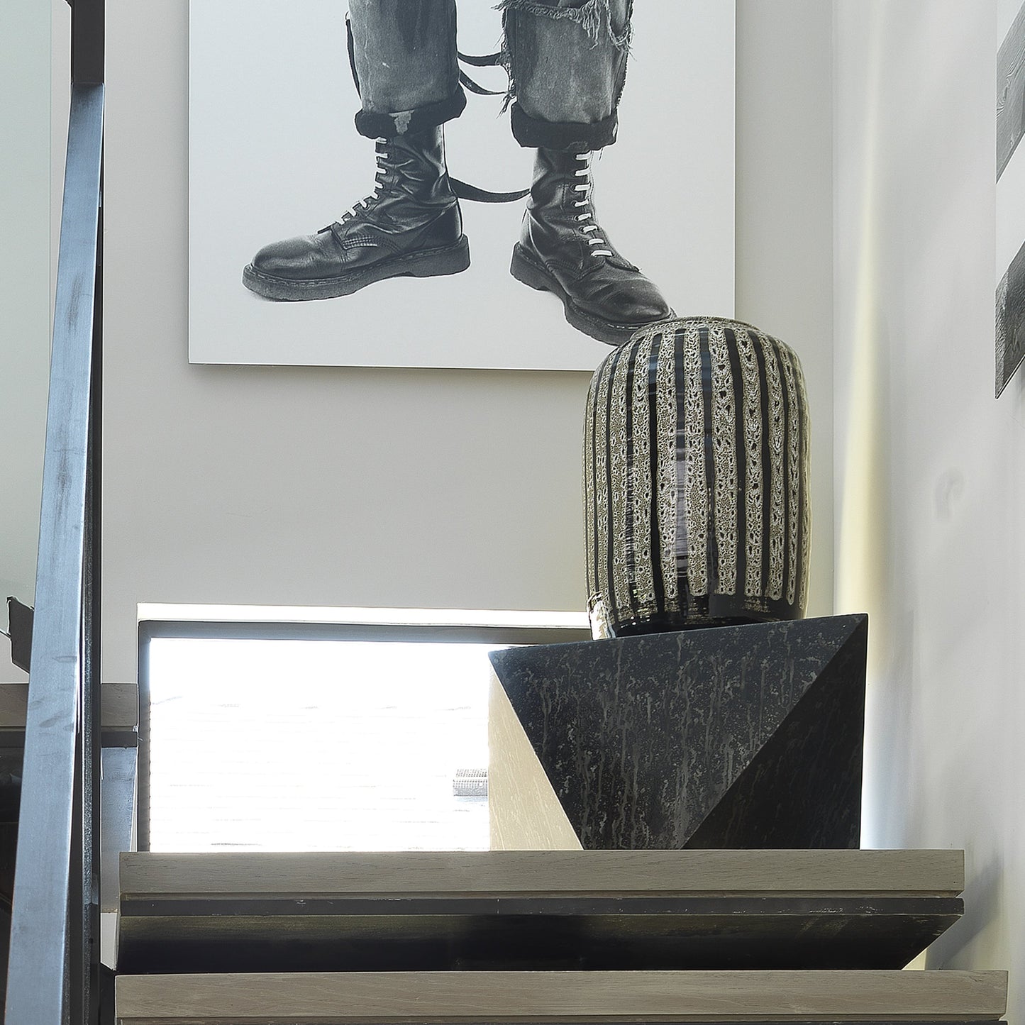 004 SR-867094 | Lifestyle | Barnaby Vase by Jamie Young in beige, black. Made from ceramic in a eclectic & global style.