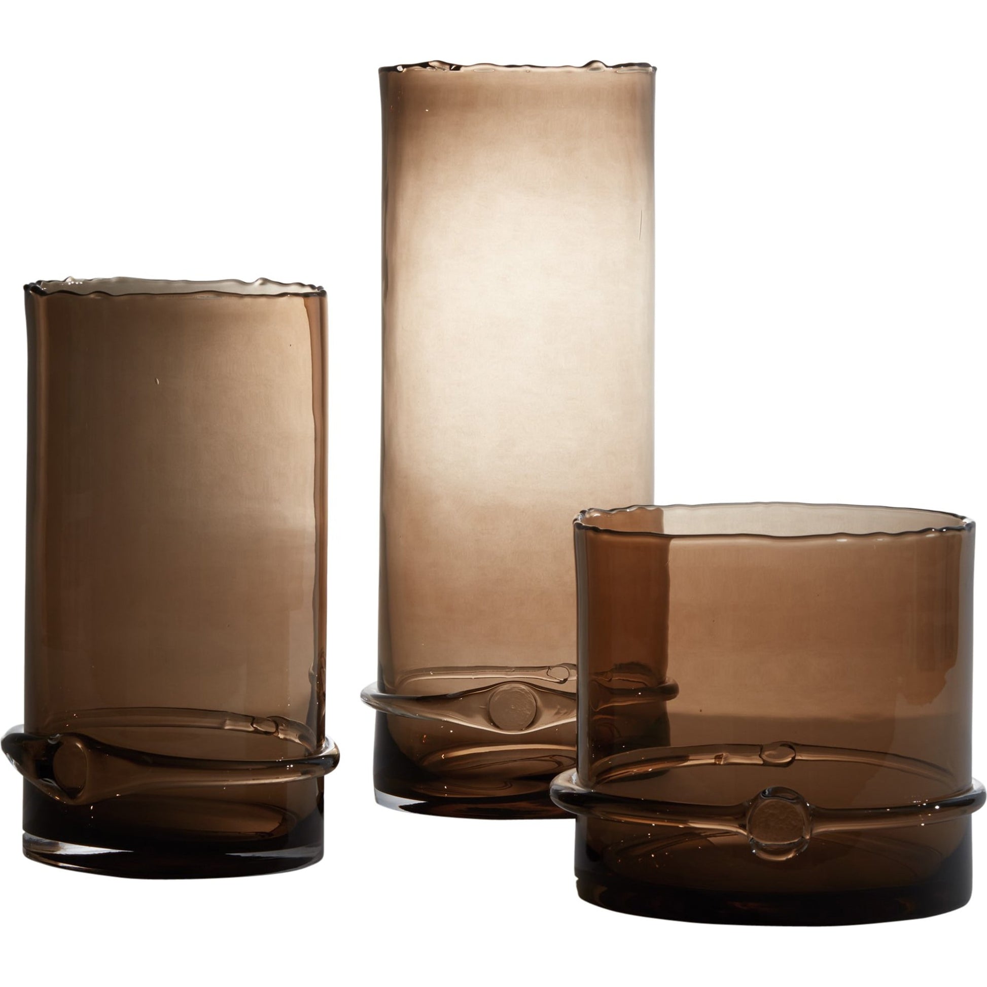 Intaglio Hurricane by Global Views. Made from glass in a transitional style.