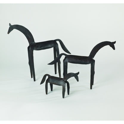 Primitive Horse by Global Views. Made from iron in a eclectic & global style.