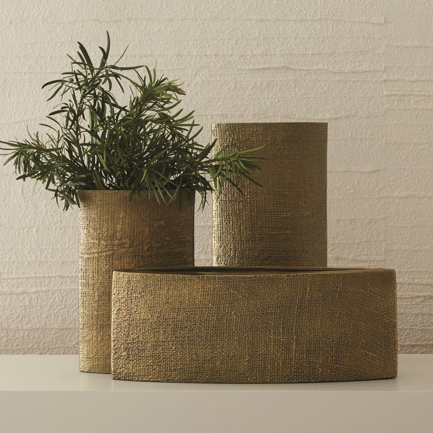 002 SR-827810 | Lifestyle | Hemp Etched Planter by Global Views in brass. Made from aluminum in a eclectic & global style.
