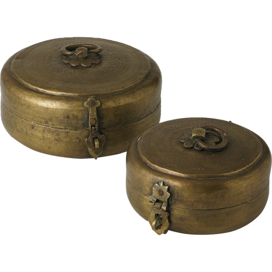 Vintage Chipati Box by Global Views. Made from brass in a eclectic & global style.