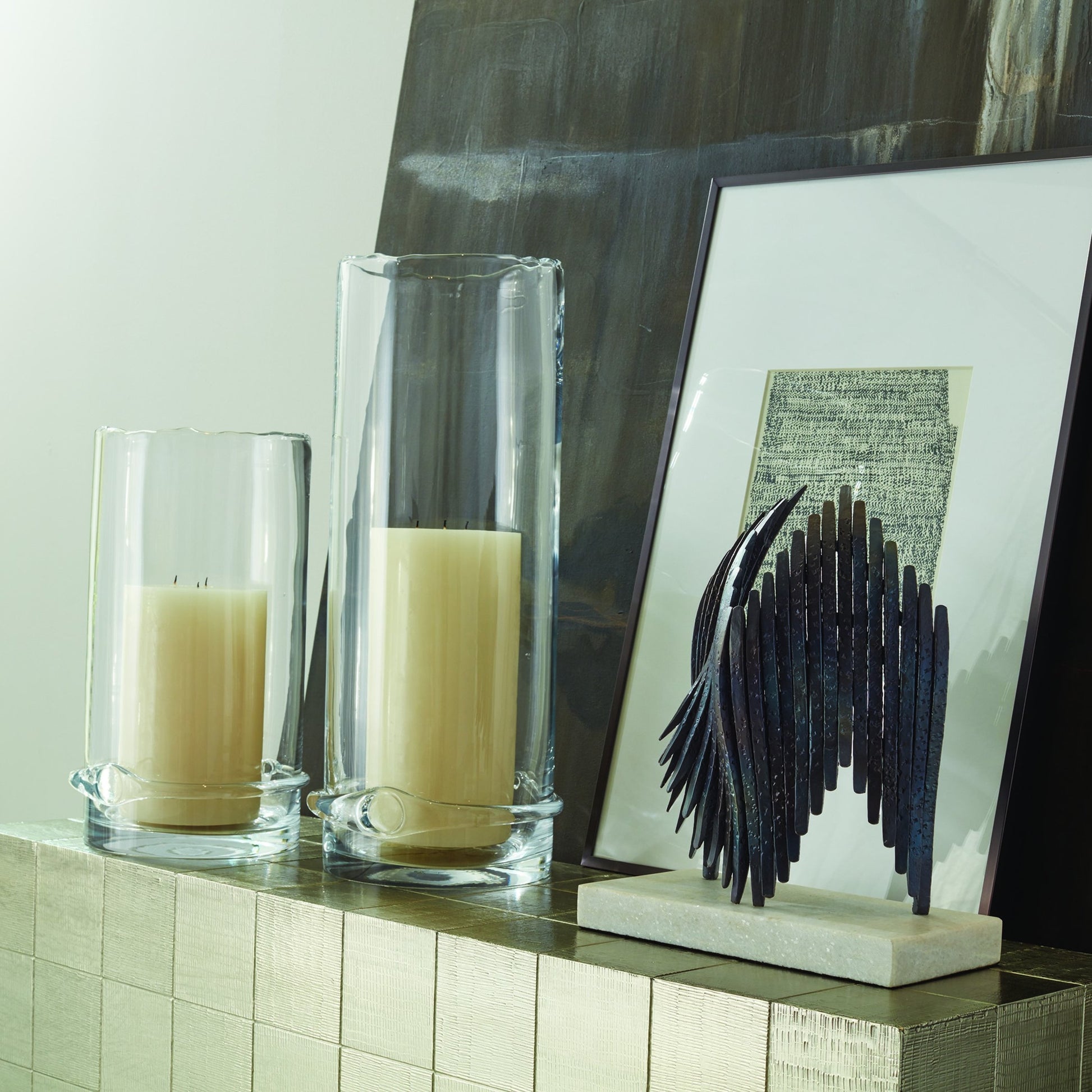 Intaglio Hurricane by Global Views. Made from glass in a transitional style.